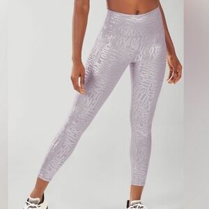 Fabletics Define Powerhold High Waisted Grey Silver Workout Large EUC activewear